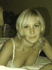 Anjali000 23 Jahre, aus Riede