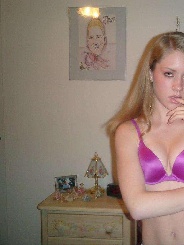 Margarete 26 Jahre, aus Pforzheim