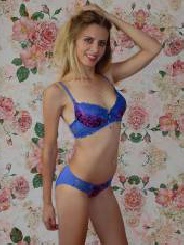 AlexisPink 27 Jahre, aus Essen