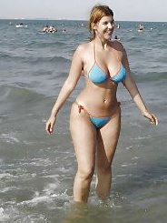 Elleniana 28 Jahre, aus Schmitten