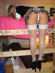 Madlen85467 29 Jahre, aus Neuching