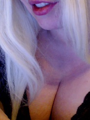 JulieSexy 27 Jahre, aus Düsseldorf