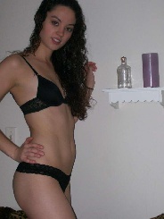 Curly_Sophie96 19 Jahre, aus Zürich
