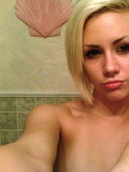 Meli_Melina 26 Jahre, aus Basel