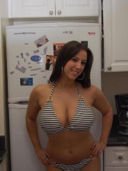Biancka 28 Jahre, aus Dresden
