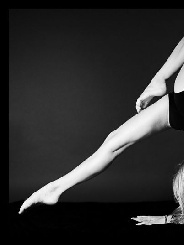 Elastana 27 Jahre, aus Zürich