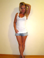 Ellionore 30 Jahre, aus München
