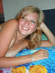 Katelina 23 Jahre, aus Berlin