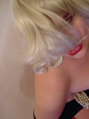 KINKYWHORE 34 Jahre, aus Berlin