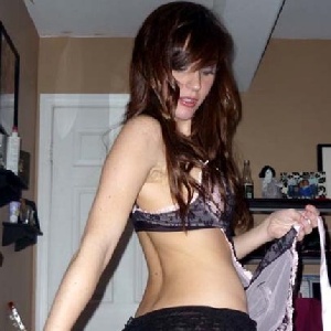 AileenJ 30 Jahre, aus Undenheim