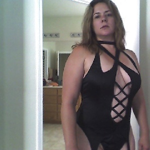 BigTitsSarah 32 Jahre, aus Flensburg