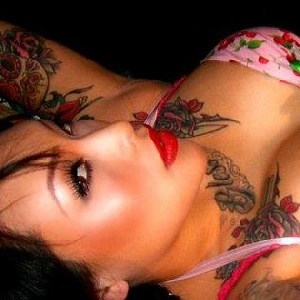 NinaSexy_Tattoos 30 Jahre, aus Nasseböhla