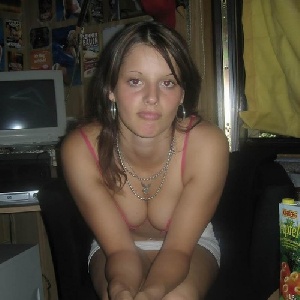 Claire24 28 Jahre, aus Retzstadt