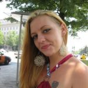 ErminaMina777 22 Jahre, aus Effeltrich