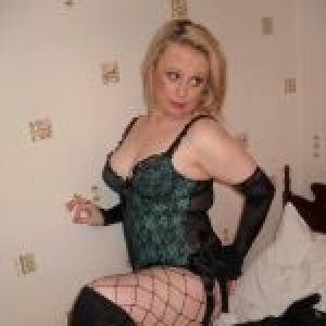 Karin_ZZ 34 Jahre, aus Effeltrich