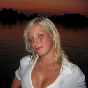 Luxusgirl85 31 Jahre, aus Reichenau an der Rax