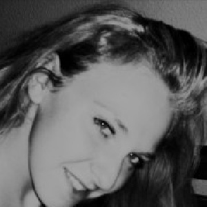 Carrina 27 Jahre, aus Hanau