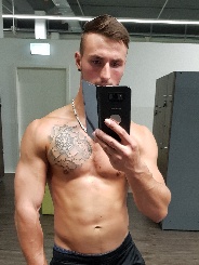 fucker2927 23 Jahre, aus Frauenfeld