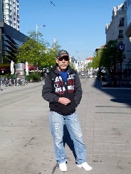 szekta415 50 Jahre, aus Wien