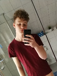 Henningfunhoff1999dt 18 Jahre, aus Bern