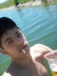 Deniskovalcuk199928 19 Jahre, aus Staad