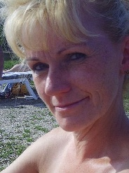 EsmaRuden 48 Jahre, aus Ruden