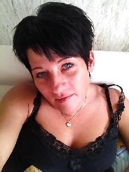 JohannaAuthentic 45 Jahre, aus Essen
