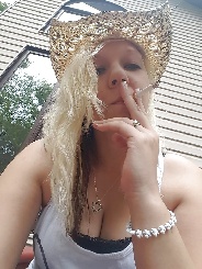 Confettina 23 Jahre, aus Hamburg