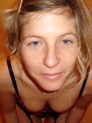 zeigenicole 33 Jahre, aus Grüningen