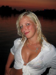 Luxusgirl85 32 Jahre, aus Reichenau an der Rax