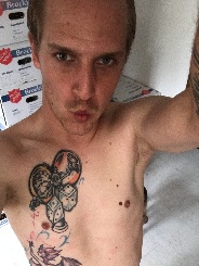 Raffy87 31 Jahre, aus Aristau