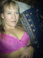 Britta_NR 32 Jahre, aus Usingen