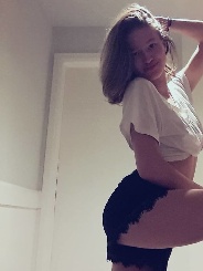 Cerezita 19 Jahre, aus Berlin