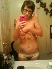 Hottattoobabe86 32 Jahre, aus Stranach