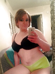Julia-H 24 Jahre, aus Offenbach