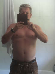 McTaylor 49 Jahre, aus Wien