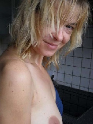 Madame70 48 Jahre, aus Pullach im Isartal