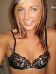 Siiri6067 29 Jahre, aus Breitweg