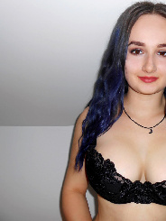 SexyRosalie4U 19 Jahre, aus Freiburg im Breisgau