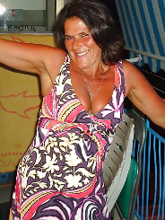 frieda0203 44 Jahre, aus Traunstein